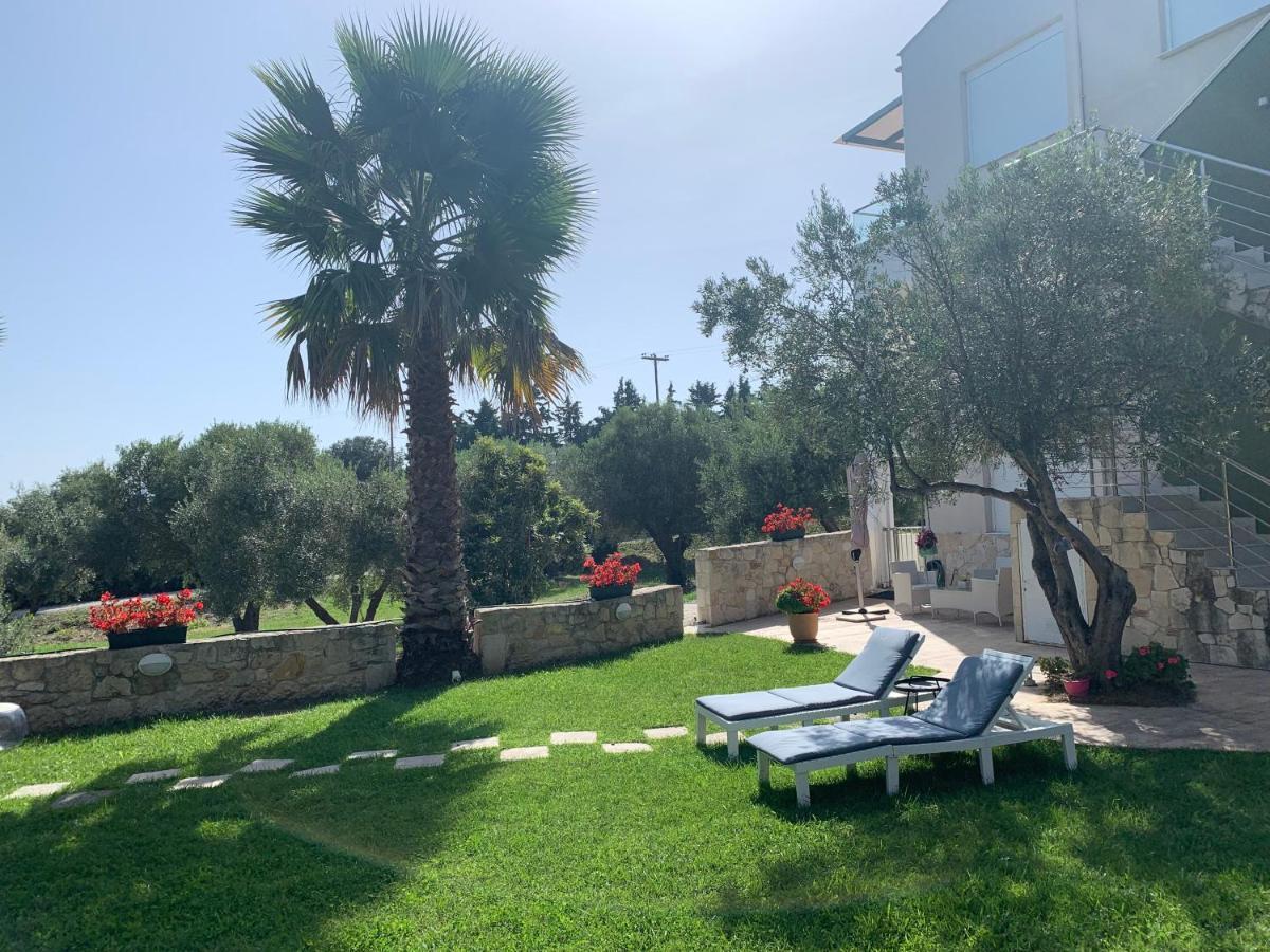 Villa Evita , Penthouse, 53M2 ,Athytos 450M From The Beach Áfitos Exterior foto