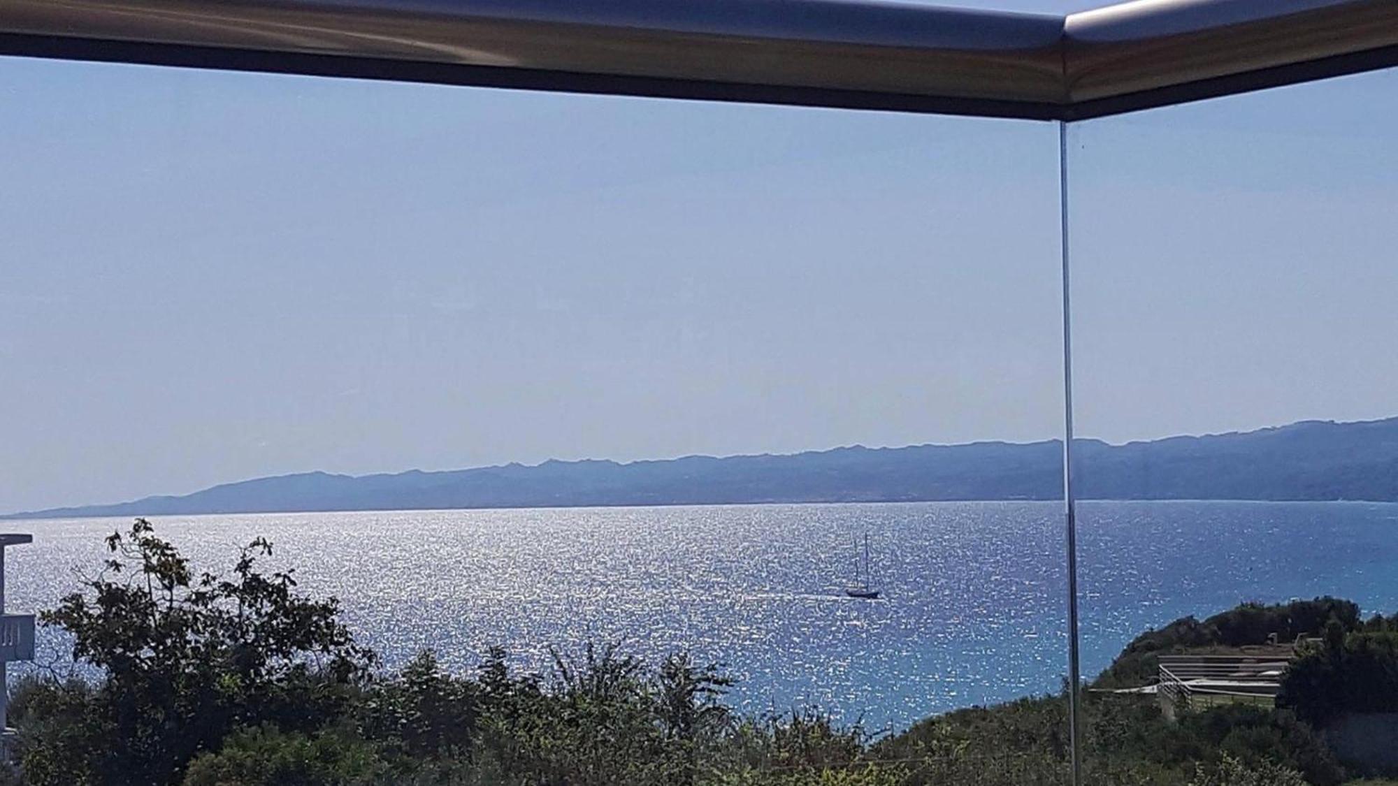 Villa Evita , Penthouse, 53M2 ,Athytos 450M From The Beach Áfitos Exterior foto